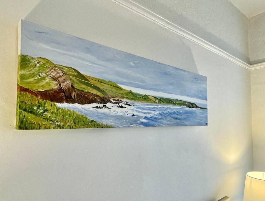 Portsmouth 3 Bedroom Getaway, Sleeps 6 Luaran gambar